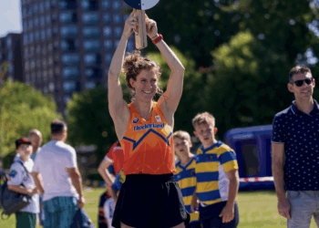 Samen sporten kan óók met een visuele beperking