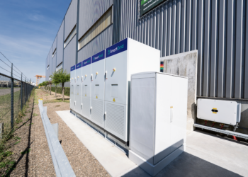 Hoe ondernemers anno 2026 omgaan met de energietransitie: ‘Vroeger was er in Nederland altijd stroom, maar dat is tegenwoordig niet meer zo’